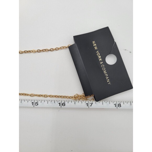 New York & Co Yellow Medallion Statement Necklace Long Gold Tone Chain 34" - Picture 6 of 6